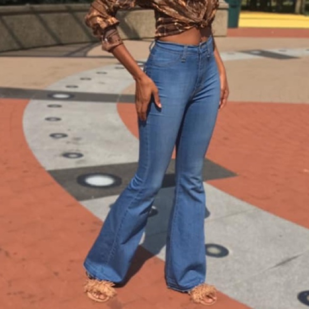 High waist flare jeans